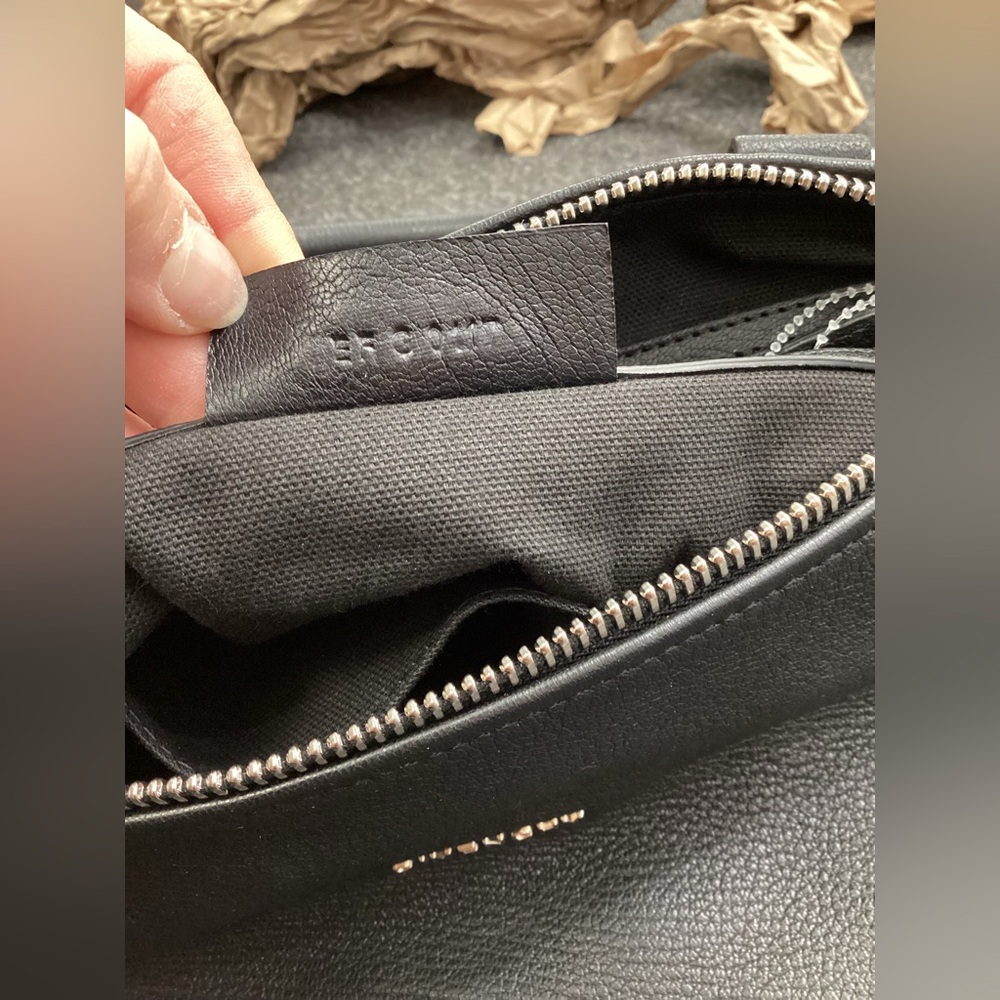 Givenchy Leather Black Xbody Bag - Picture 7 of 14